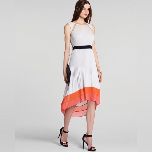 BCBG Dresses & Skirts - BCBGMAXAZRIA Dress - Alicia Pleated size 10